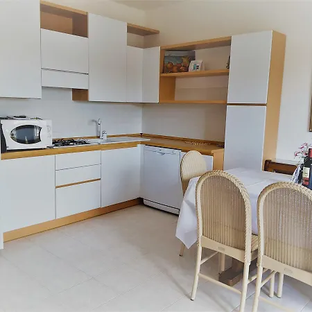 Novita Estate: Seaside With Garage And Bicycles
